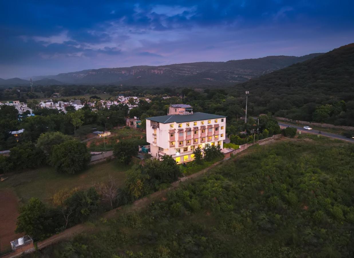 Welcomheritage Mount Valley Resort Ranthambore Sawai Madhopur Exterior photo