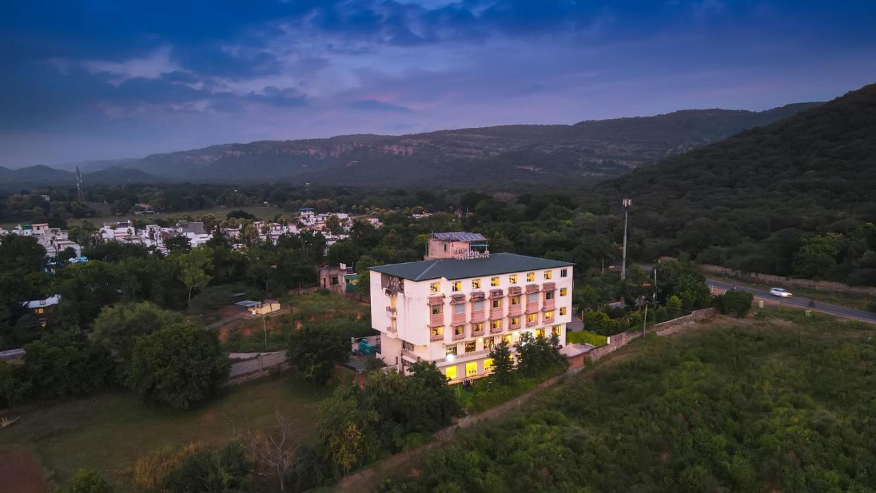 Welcomheritage Mount Valley Resort Ranthambore Sawai Madhopur Exterior photo